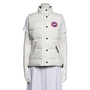 NWT Canada Goose puffer vest